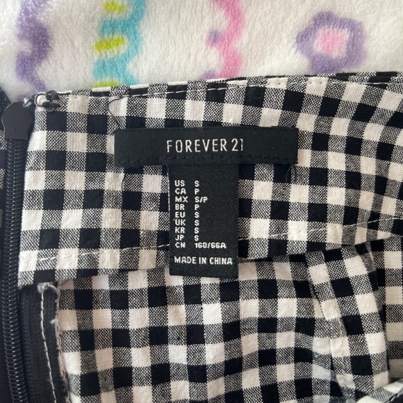Forever 21 Gingham Ruffled Mini Skirt!! - Picture 5 of 5